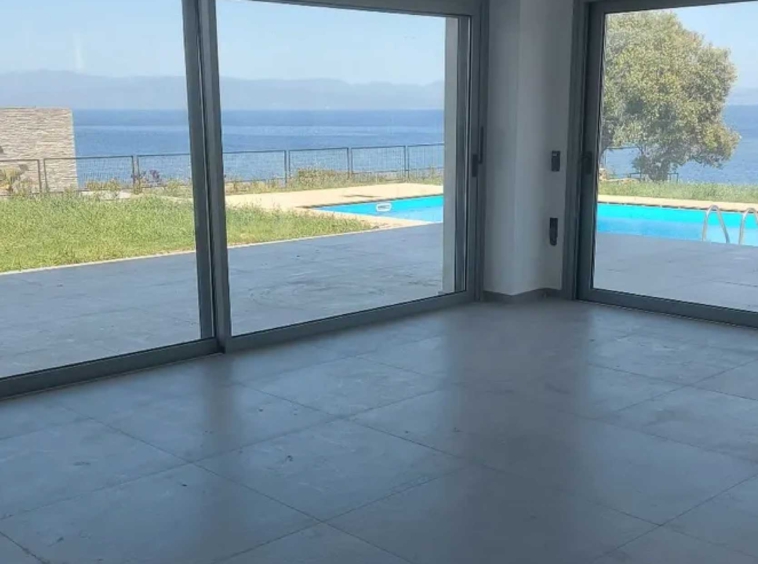 Villa in Paliouri (Pallini) Chalkidiki